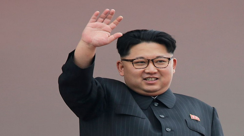 كيم جونغ أون يأمر جيشه بالاستعداد "للحرب" وكوريا الجنوبية تتعهد بتعزيز التدريبات العسكرية مع أميركا
